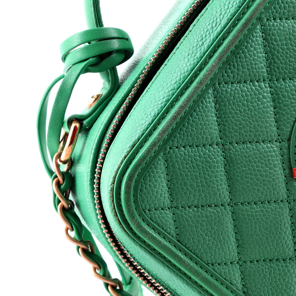 Chanel Filigree Vanity Case Quilted #257274C38B - Picture 6 of 8